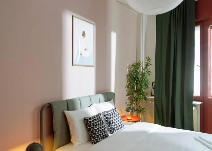 Appartamento 1930s Art Déco Old Town Quiet Balcony