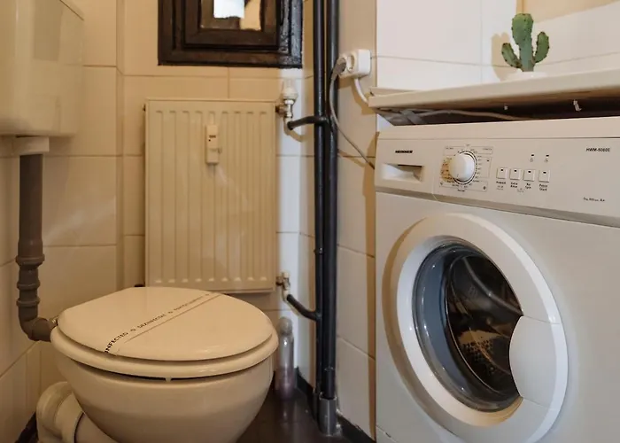 Quiet Afordable アパート