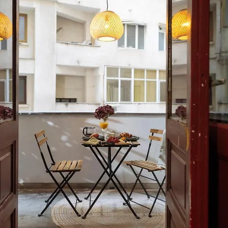 Apartament 1930s Art Deco Old Town Quiet Balcony Bukareszt